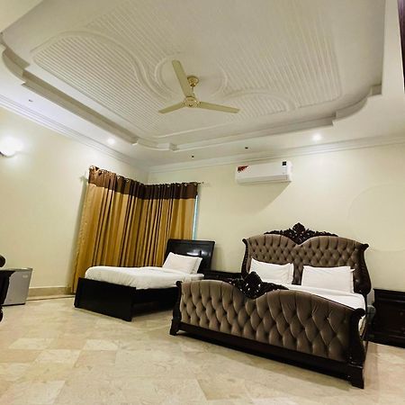 Executive Galaxy Guest House Islamabad Zewnętrze zdjęcie