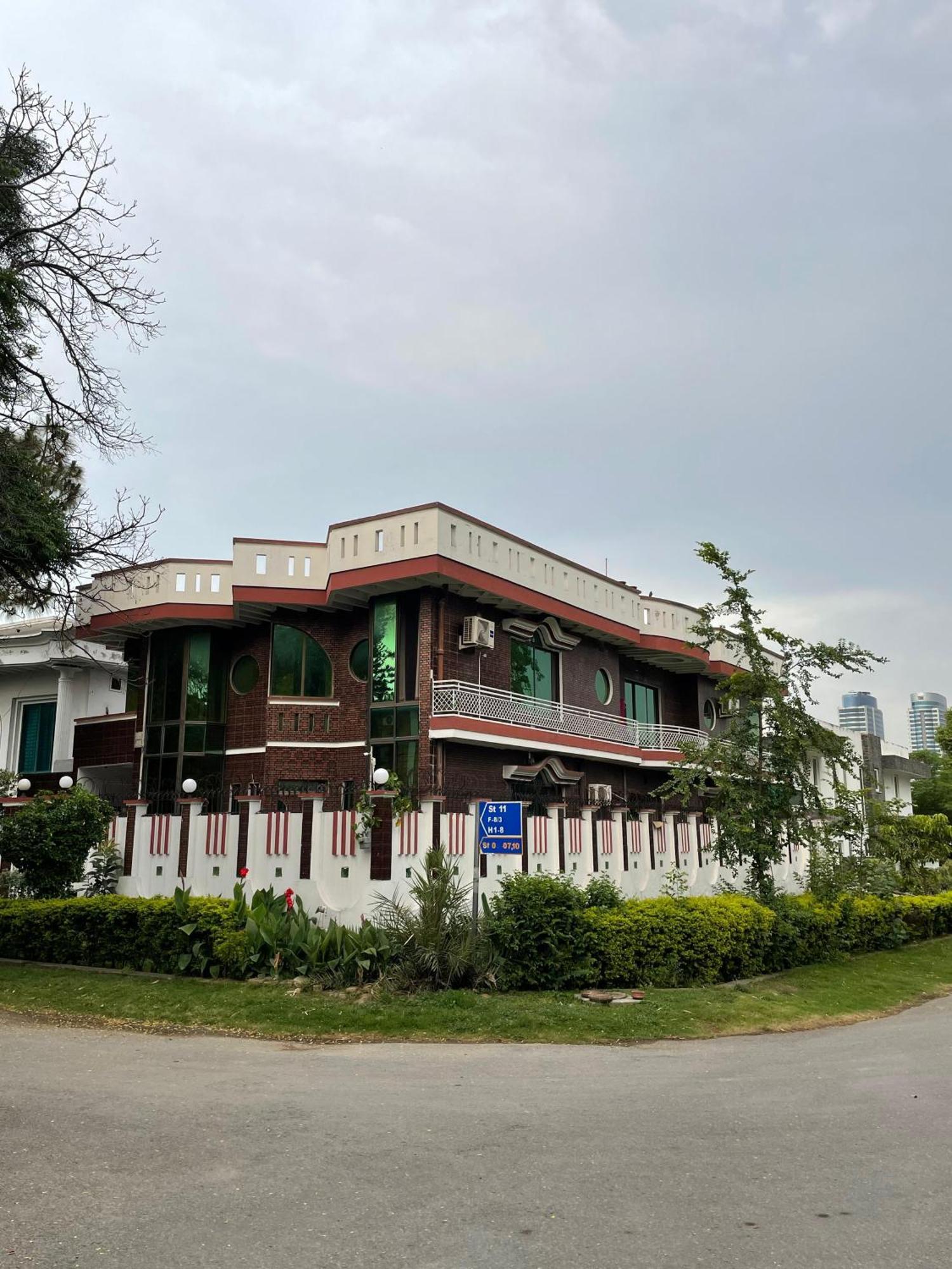 Executive Galaxy Guest House Islamabad Zewnętrze zdjęcie