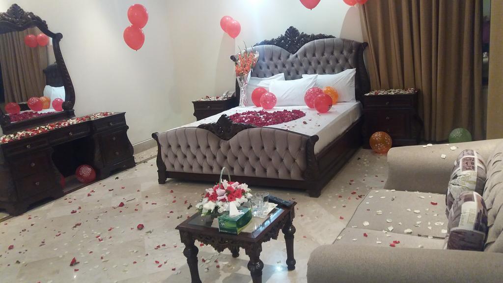 Executive Galaxy Guest House Islamabad Zewnętrze zdjęcie