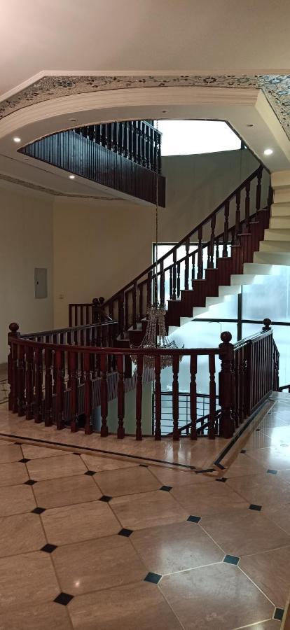 Executive Galaxy Guest House Islamabad Zewnętrze zdjęcie