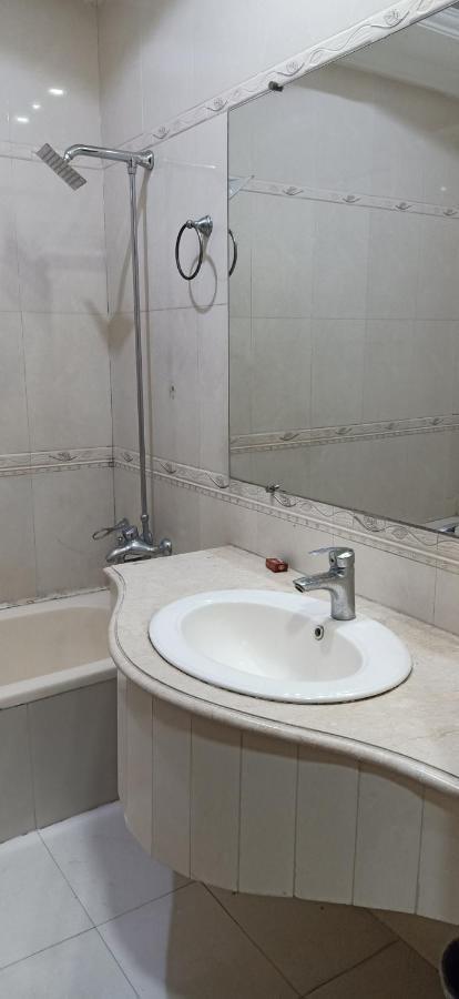 Executive Galaxy Guest House Islamabad Zewnętrze zdjęcie